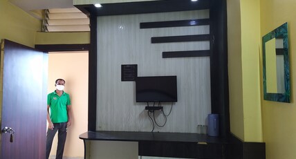 Hotel Raj Room Type - Non AC Room