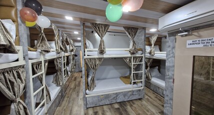 Gold Spot Dormitory (AC 24 HOURS) Room Type - Bed in a Male Dormitory