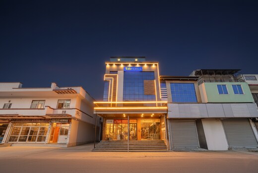 FabHotel KR Inn