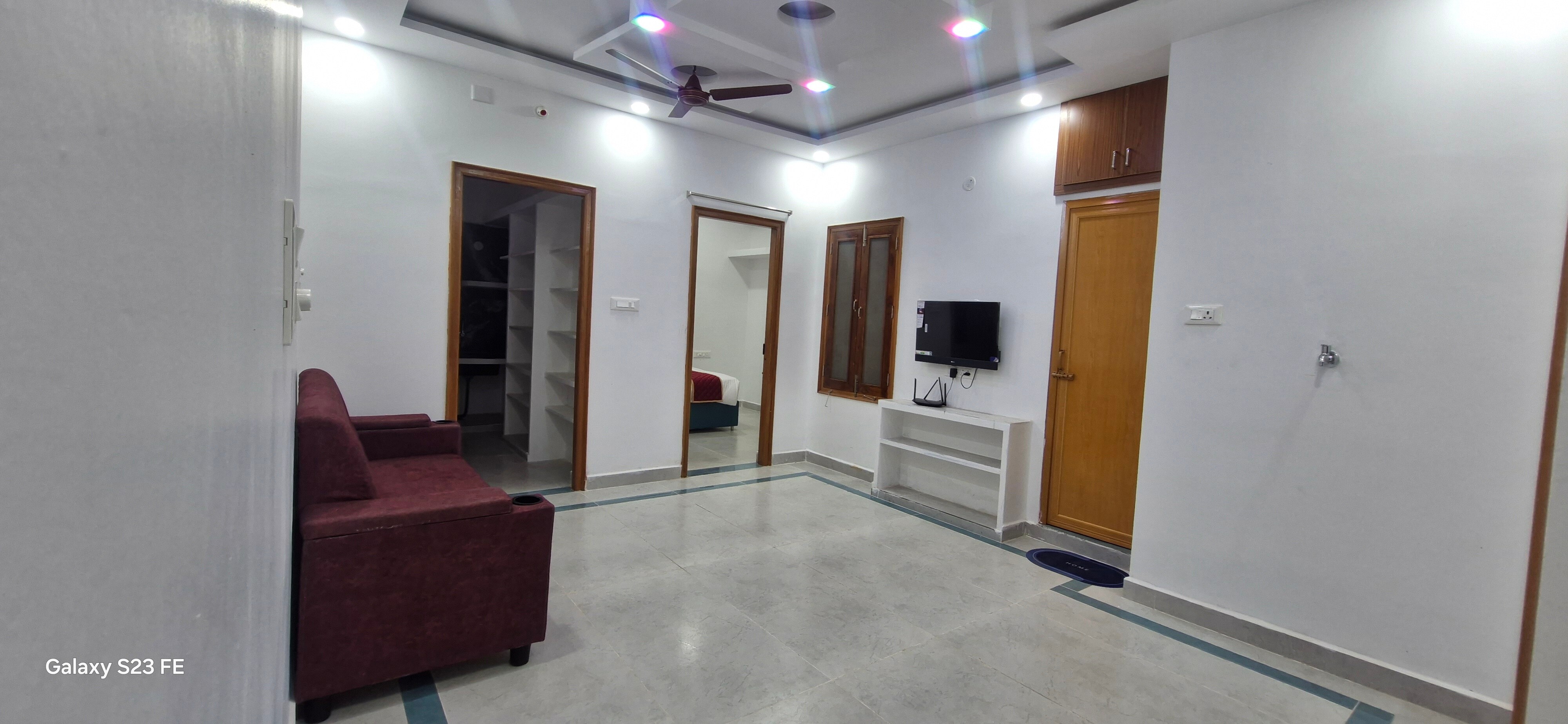 VARAHI STAY INN Tirupati - Tap to explore photos
