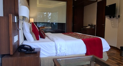 Royale Retreat & Spa near Mall Road Room Type - Corporate Room-Forest View Royale Retreat & Spa near Mall Road Room Type - Corporate Room-Forest View