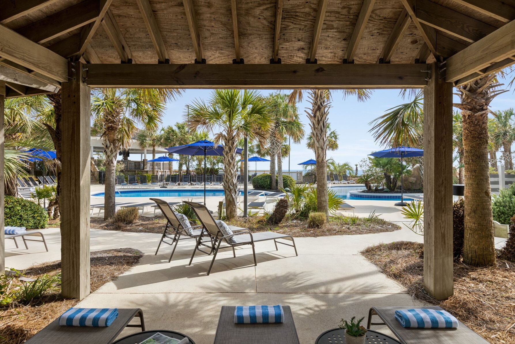 Royal Palms 704 by RedAwning - Tap to explore photos