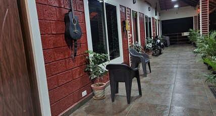 Rainy Cloud Homestay Room Type - Preimum Patio Room