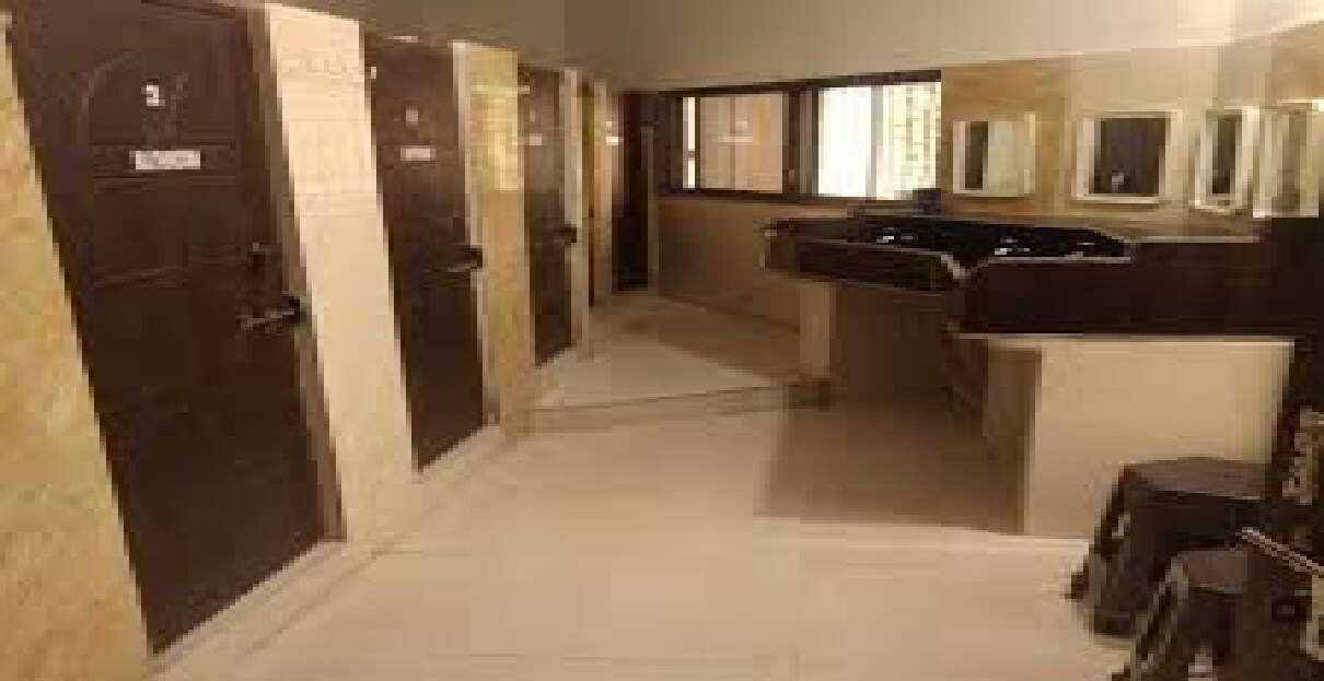 HOTEL SARVODAY A/C DORMITORY - Tap to explore photos
