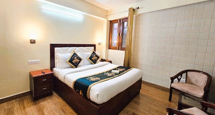 Kavin Uphar , The Mall Room Type - Club Room (Non-View) Kavin Uphar , The Mall Room Type - Club Room (Non-View)