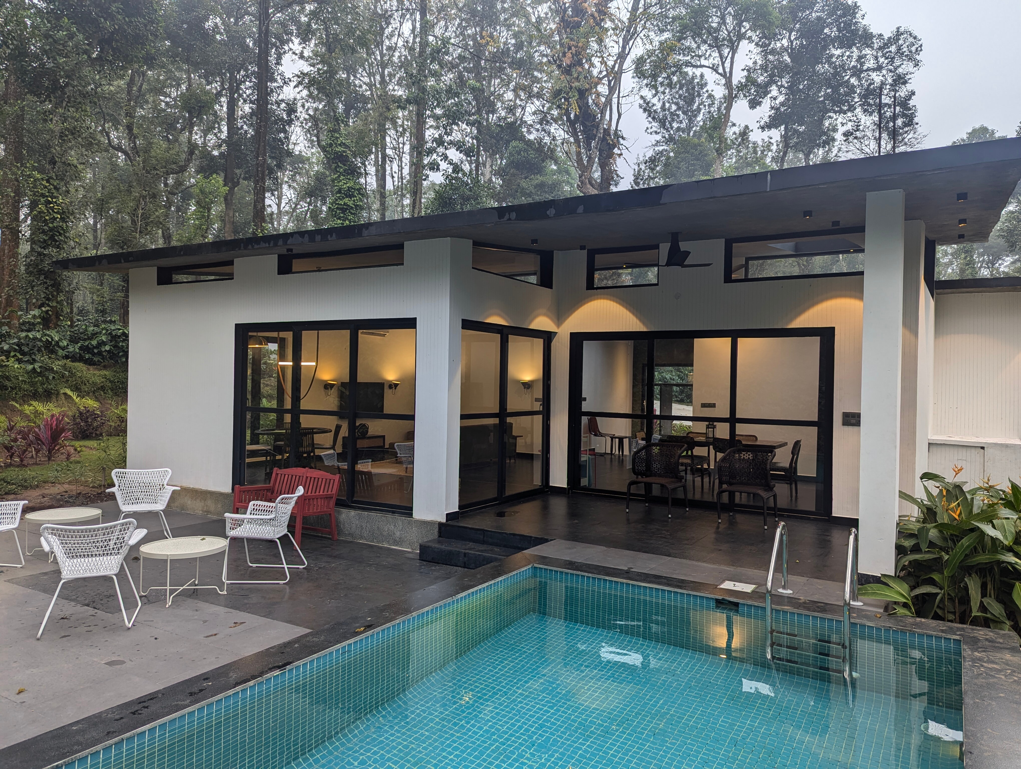 Birdsong - A LuxUnlock Private Villa - Tap to explore photos