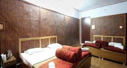 Hotel Jeetu Room Type - Standard Triple Sharing Room