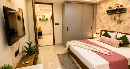 Antar Luxe Living - Golf Course Road Room Type - Antar Luxe Living