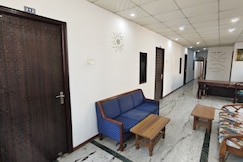 Rajdhani guest house