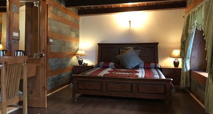 Himalayan Kothi Kais | Rooms & Restaurant Room Type - Super Deluxe Room with Snow Capped Mountain View Himalayan Kothi Kais | Rooms & Restaurant Room Type - Super Deluxe Room with Snow Capped Mountain View