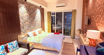 Sky blue Room Type - Sky blue