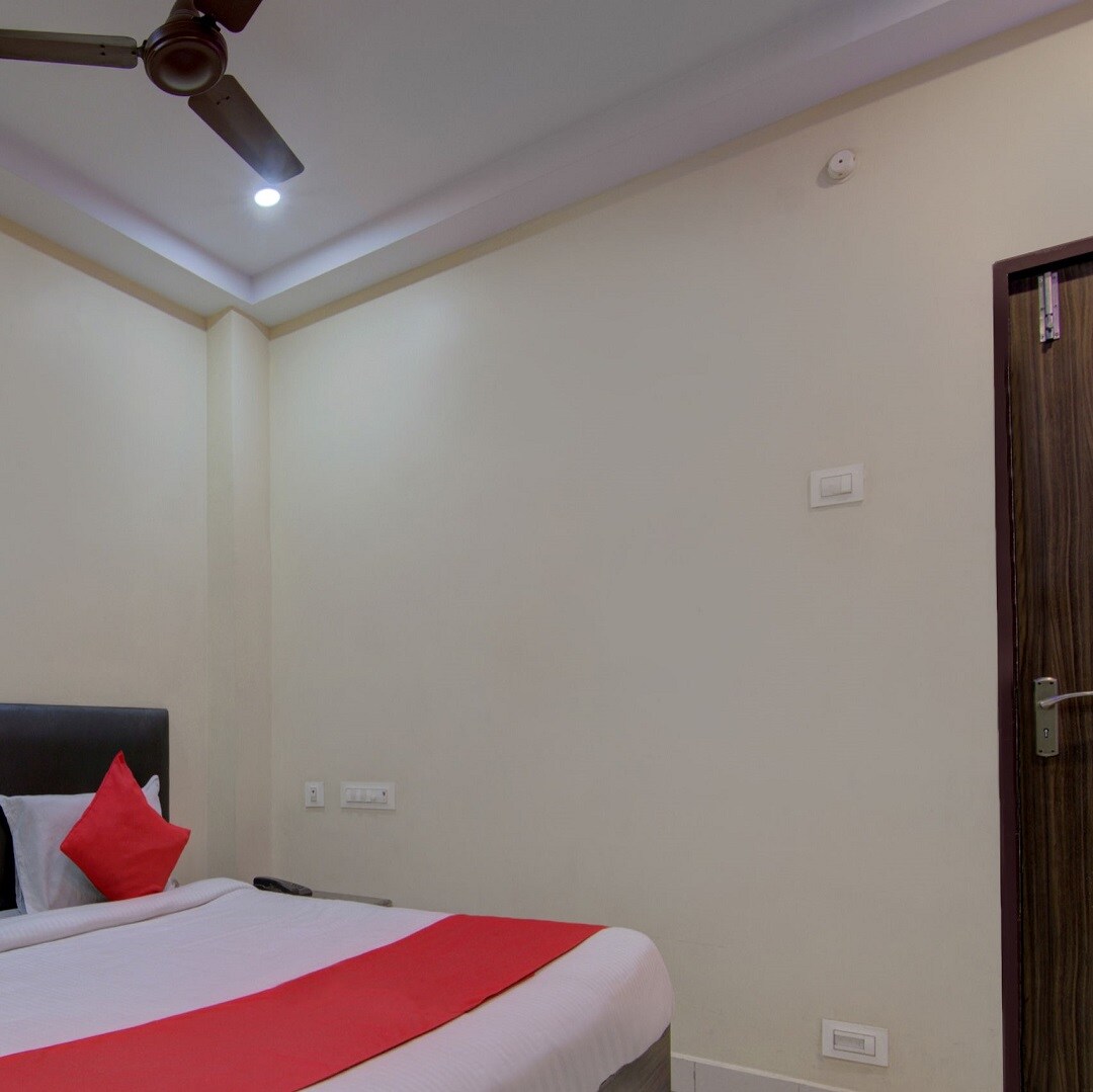 Hotel Royal Rajastan - Tap to explore photos