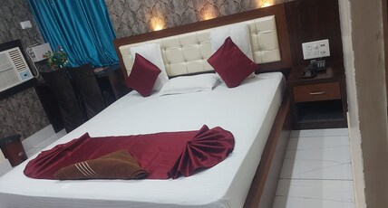 Hotel Sai Krishna Room Type - Super Deluxe Double AC Room