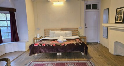 Iris Cottage & Cafe Manali Room Type - Heritage Cottage Ground Room