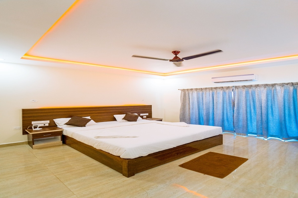 Dersy Beach Resort Agonda - Tap to explore photos