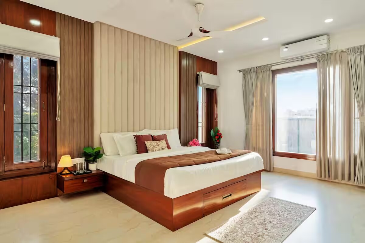 Sukis Suites | 4BHK Apartment - Tap to explore photos