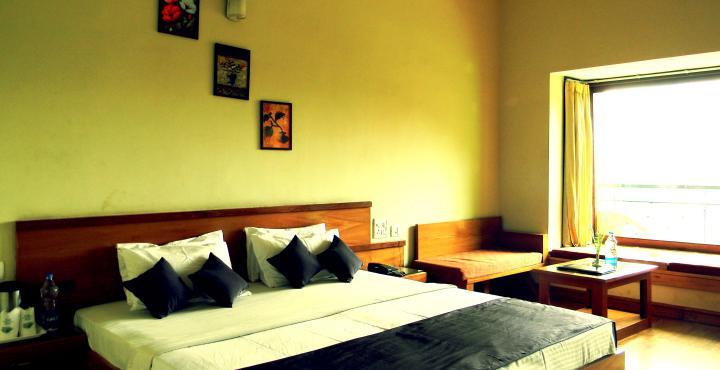 Pratiksha Himalayan Retreat - Tap to explore photos