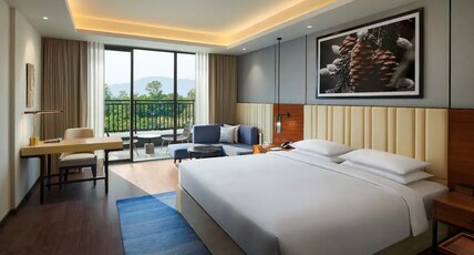 Hyatt Regency Dehradun Resort and Spa Room Type - HYATT KING ROOM WITH BALCONY