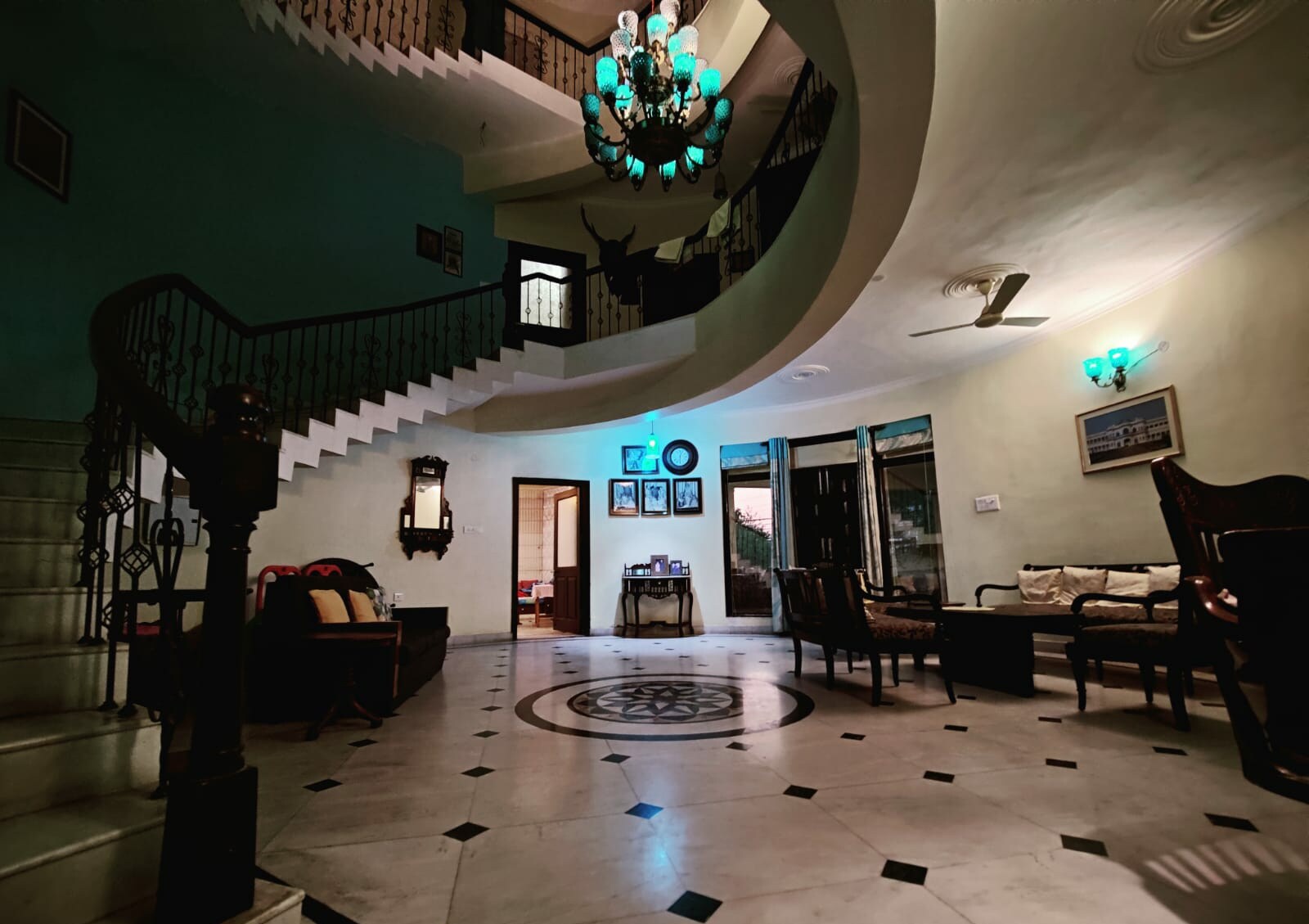 Main gallery