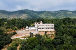 Address of J D Tara Resorts