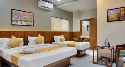 Hotel Sayba Executive Room Type - Triple Bed Room Hotel Sayba Executive Room Type - Triple Bed Room