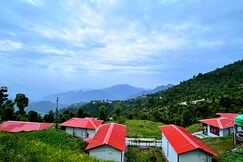 Life Resorts | Hill-view Rooms & Kitchen