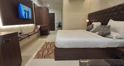 Hotel Downtown Room Type - Premium Rooms