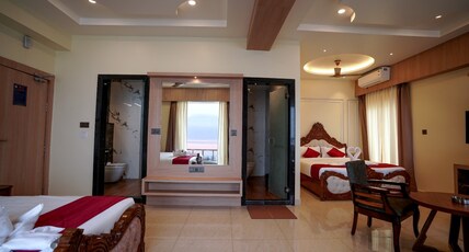 Hotel Grand Sea Room Type - Royal Family Suite