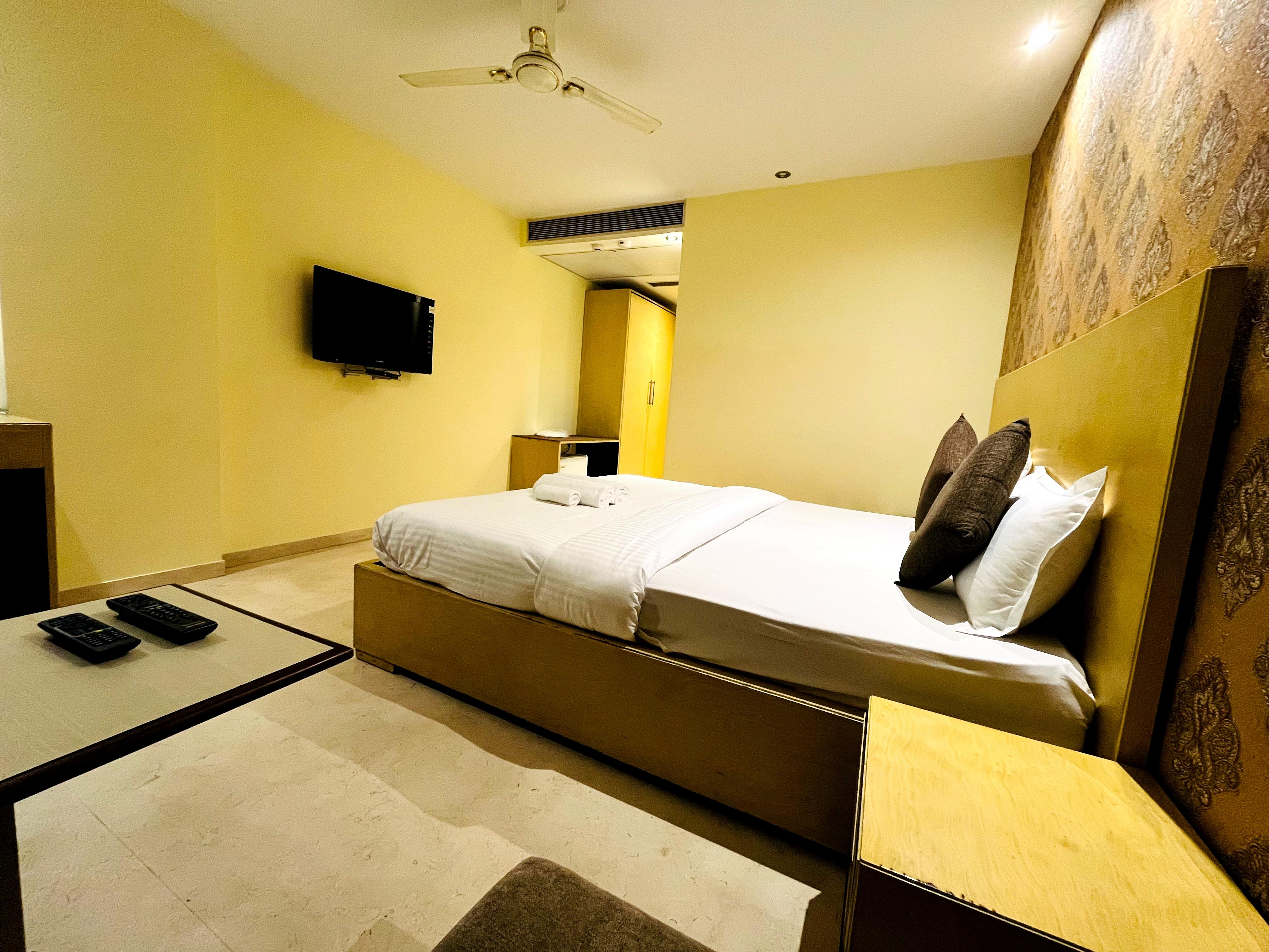 Mayur Hotel (Pure Veg) - Tap to explore photos