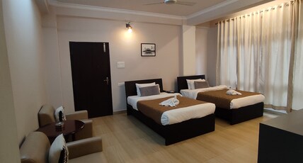 Hotel Lavisto. Room Type - Executive Ac room