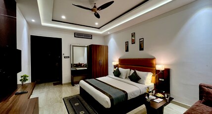 HOTEL KALAWATI PALACE Room Type - Super Deluxe Rooms