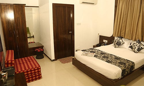HOTEL THE AMBA VILAS - Tap to explore photos