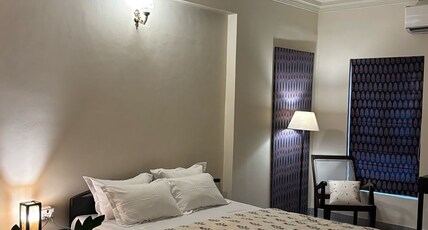 KAE Residency Mumbai Room Type - Deluxe Room