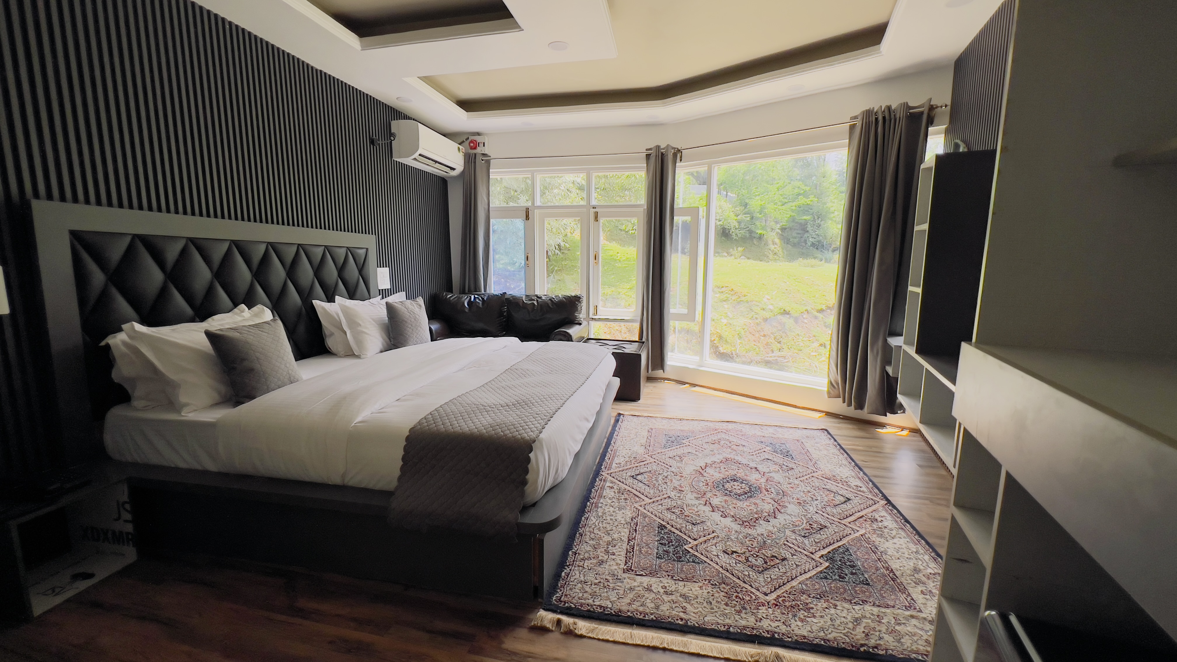 Lands End Resort Room Type - Suite Room