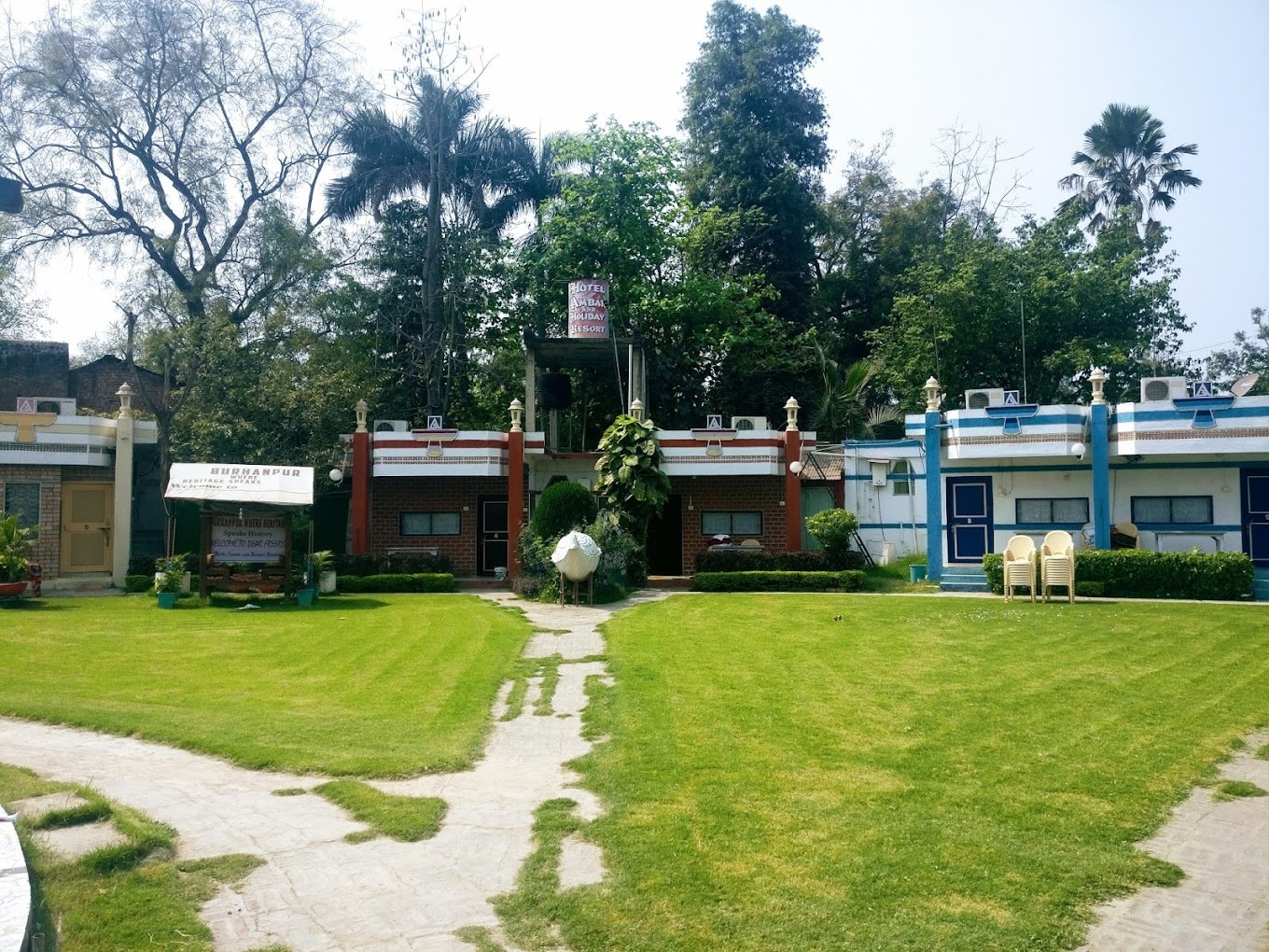 HOTEL AMBAR AND HOLIDAY RESORT - Tap to explore photos
