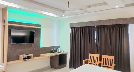 VPN REGENCY Room Type - DOUBLE DELUXE