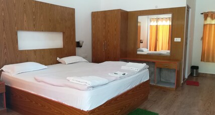 Laxmi Continental Resort Room Type - Deluxe Cottage with Balcony
