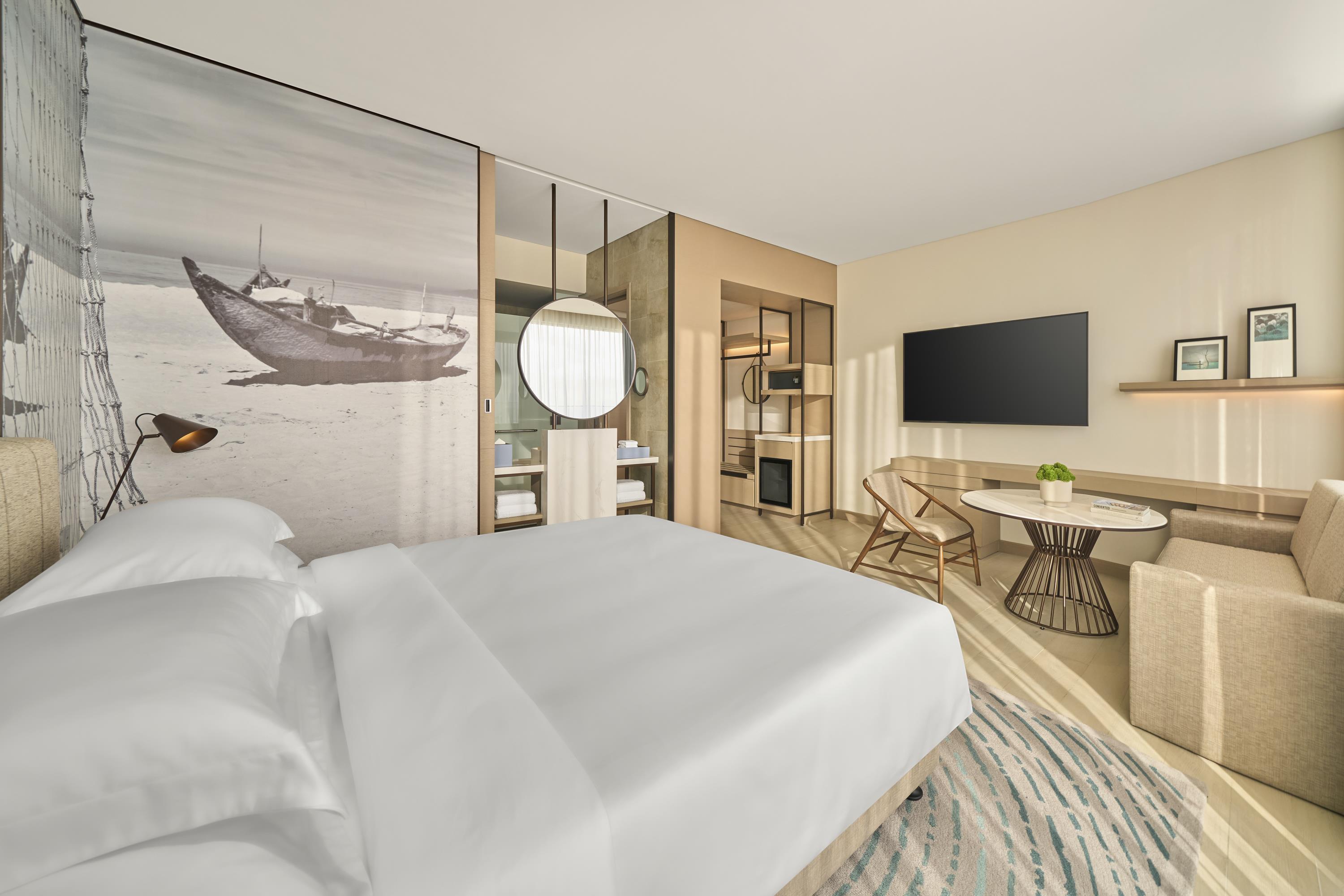 Hyatt Regency Nha Trang - Tap to explore photos