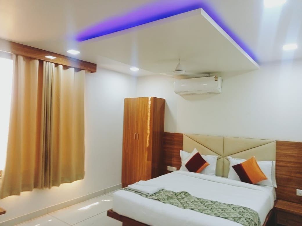 Hotel Ashirwad - Tap to explore photos