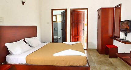 Green Shades Room Type - Deluxe Room