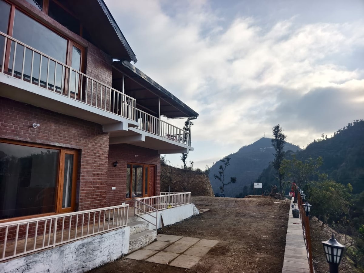 The Ananta Estate Home Stay - Tap to explore photos