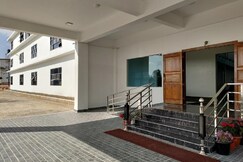 Ka Bri War Resort