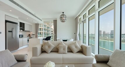 ELIVAAS Curated 3BR w/ Marina Skyline View &amp Private Beac Room Type - 3BR w/ Marina Skyline View &amp Private Beach