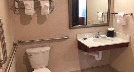 Best Western Timpanogos Inn Room Type - Accessible - 2 Queen, Mobility Accessible, Roll In Shower, Non-Smoking, Full Breakfast Best Western Timpanogos Inn Room Type - Accessible - 2 Queen, Mobility Accessible, Roll In Shower, Non-Smoking, Full Breakfast