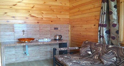 COZY WOODS HILL RESORT Room Type - Wooden cottage