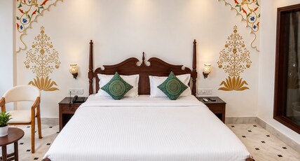 Darbar Garh - A Lakeview Haveli by HST Hotels Room Type - Standard Room Darbar Garh - A Lakeview Haveli by HST Hotels Room Type - Standard Room