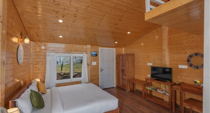 Vinyasa Resort Room Type - V lux Chalet with Valley View