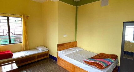 Golden Apple Garden Stay by StayApart Room Type - Triple Room