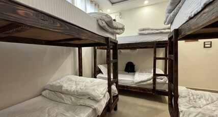 Hide out stays Room Type - 6 bed Mixed Dorm