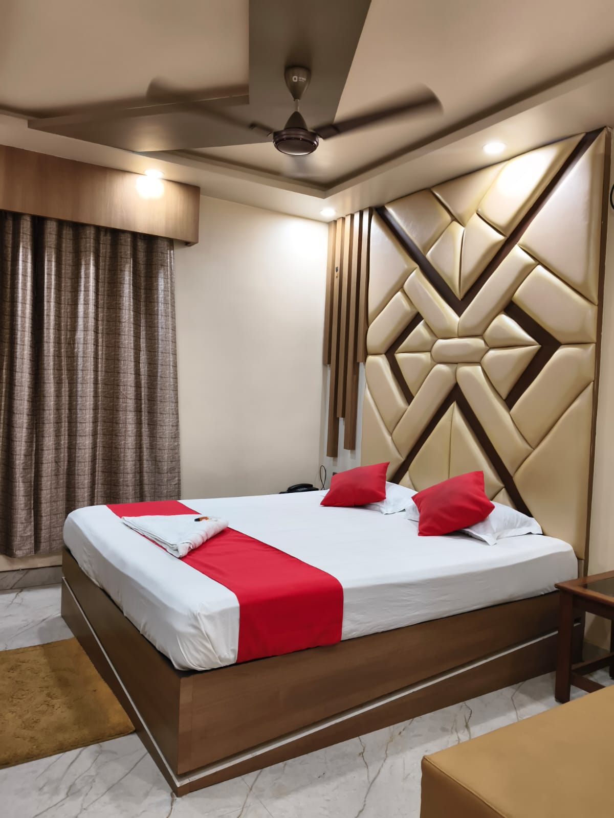Hotel Landmark Malda - Tap to explore photos